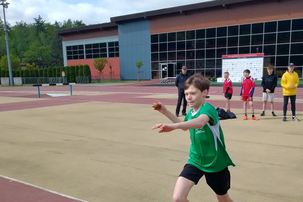 Zawody lekkoatletyczne - czwórbój