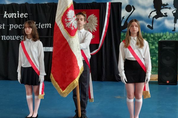 Nowy poczet sztandarowy