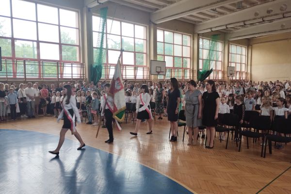 Wprowadzenie Sztandaru Szkoły.