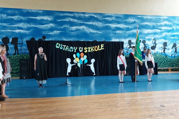 Powitanie uczniów, rodziców