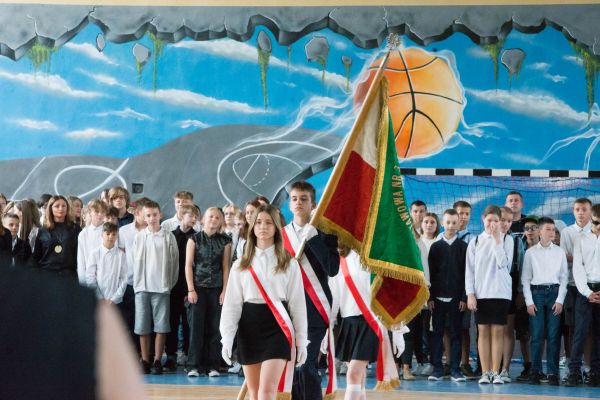 Poczet sztandarowy szkoły