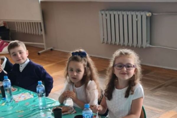 Słodki poczęstunek w klasie 1b