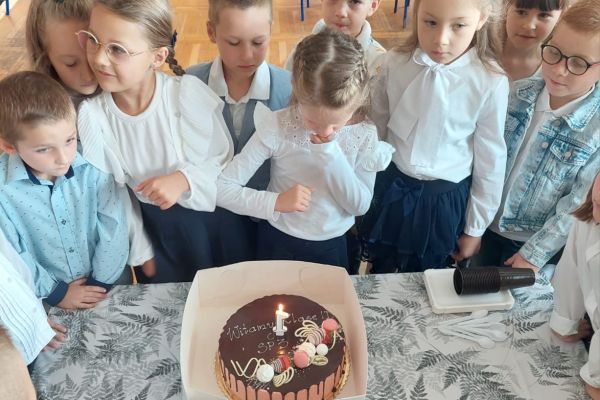 Słodki poczęstunek w klasie 1d