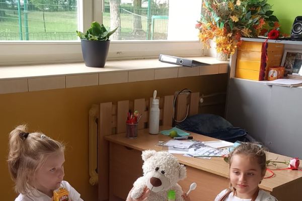 Słodki poczęstunek w klasie 1c