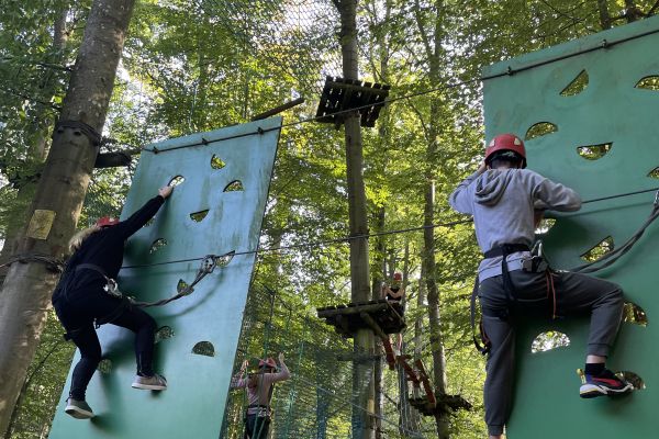 Zabawa w parku linowym