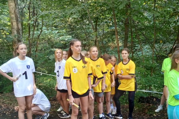 Sztafetowe biegi przełajowe