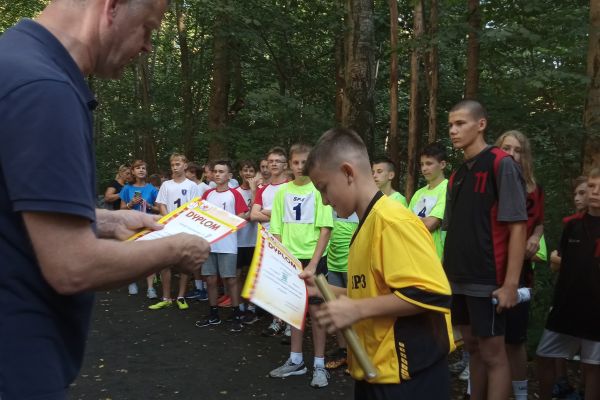 Sztafetowe biegi przełajowe