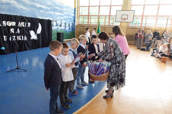 Pasowanie uczniów klasy1