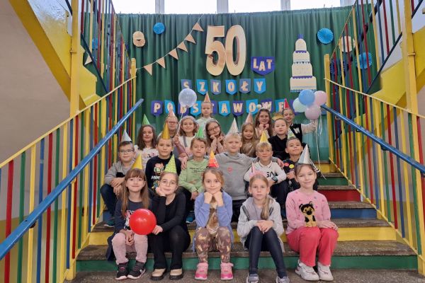 Świętujemy jubileusz szkoły.