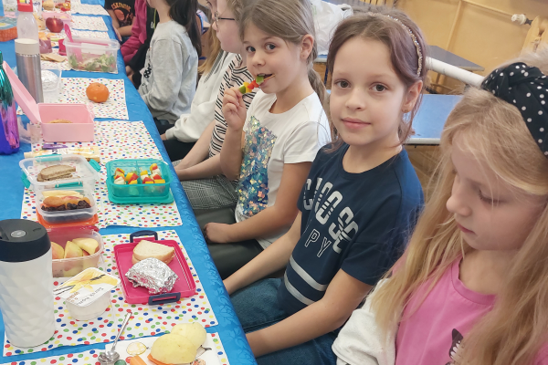 Wspólny posiłek- klasa 2a