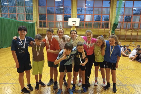 Mistrzostwa w zbijaka - drużyny