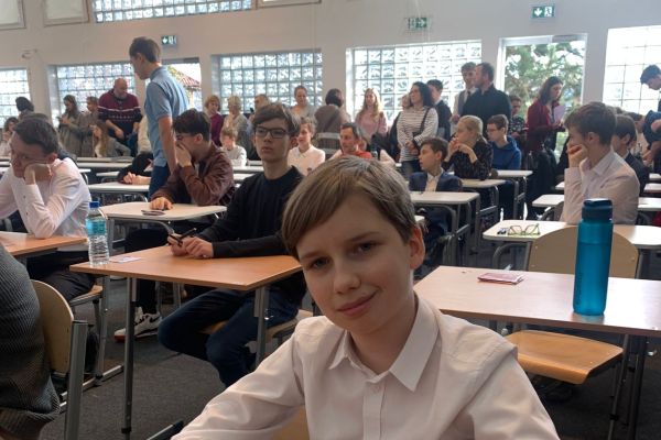 Maciek przed rozpoczęciem konkursu