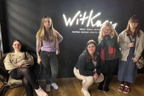 Lekcja plastyki w muzeum