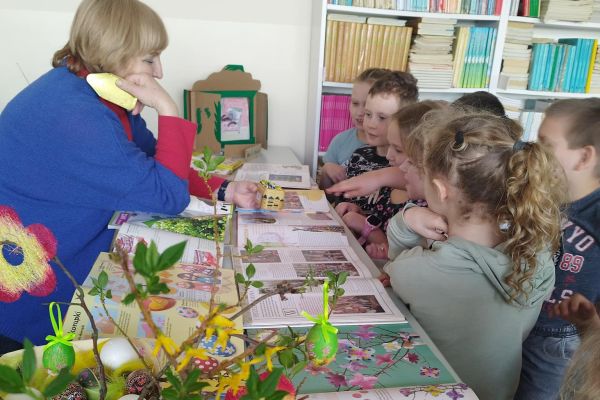 Wiosna w bibliotece