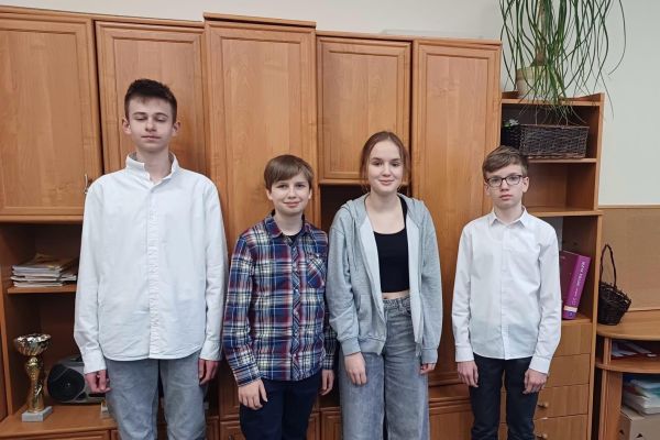 Laureat i finaliści Wojewódzkiego Konkursu z Języka Polskiego