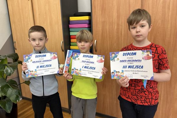 Zwycięzcy Szkolnego Konkursu Matematycznego dla klas 2