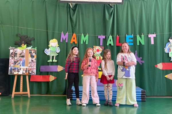 Występ wokalny klasy 2d