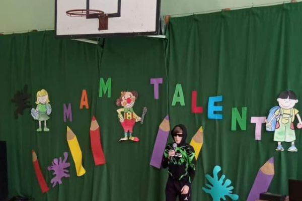 Szkolny Mam talent