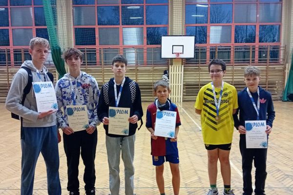 Szkolny Turniej Tenisa Stołowego