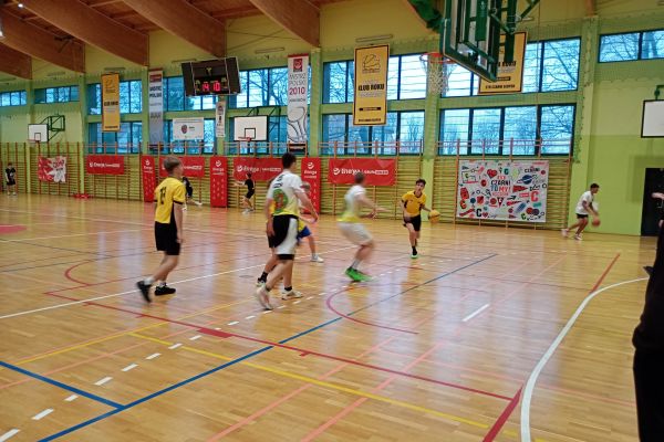 Zawody w koszykówkę 3x3