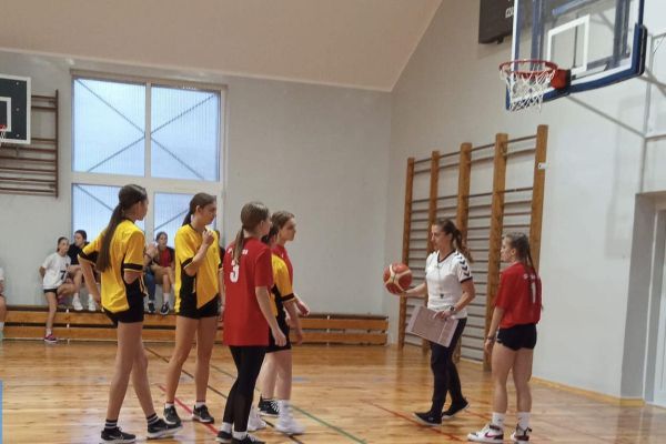 Koszykówka 3x3 dziewcząt
