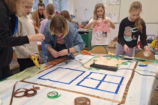 Warsztaty bajkoterapii w klasach 3b i 3c
