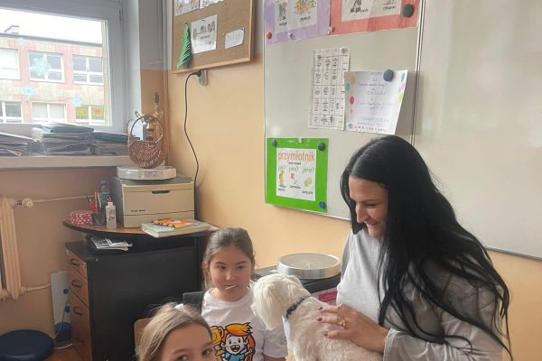 W objęciach Psijaciela – wyjątkowe zajęcia dla naszych uczniów