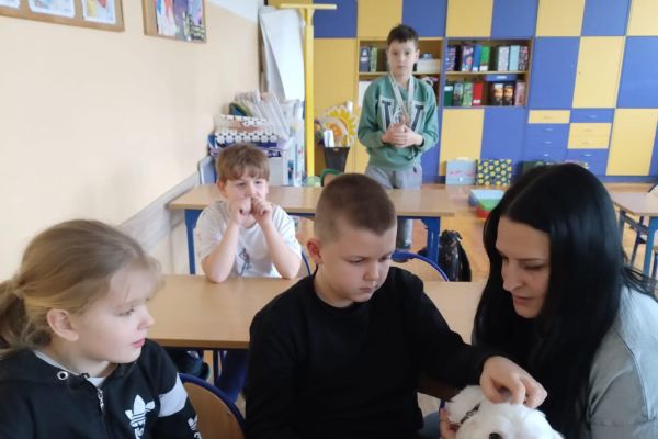 W objęciach Psijaciela – wyjątkowe zajęcia dla naszych uczniów