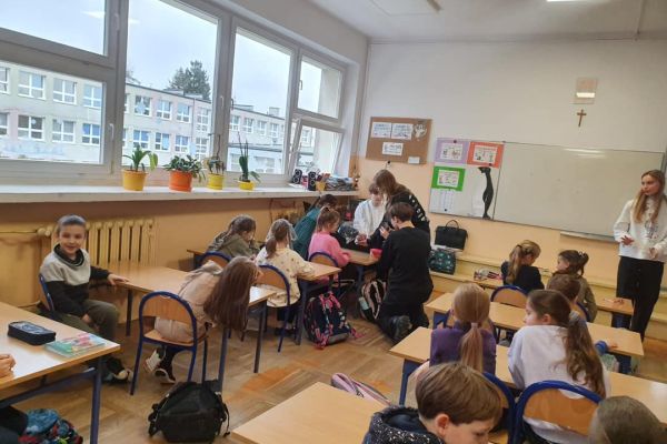 „Zwolnieni z Teorii”