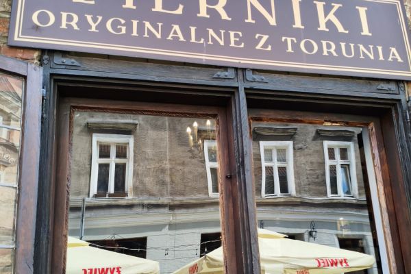  Szóstoklasiści na wycieczce w Toruniu