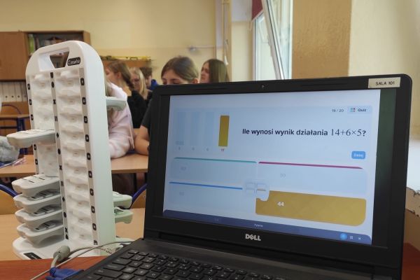 MATEMATYKA NA WYŻSZYM POZIOMIE