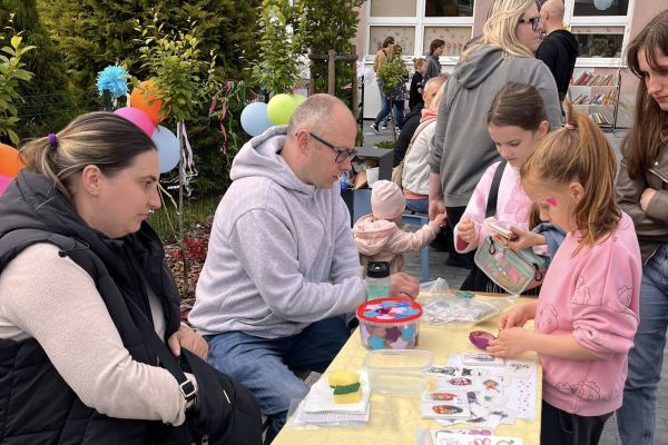 Festyn rodzinny z okazji Dnia Dziecka w SP 3