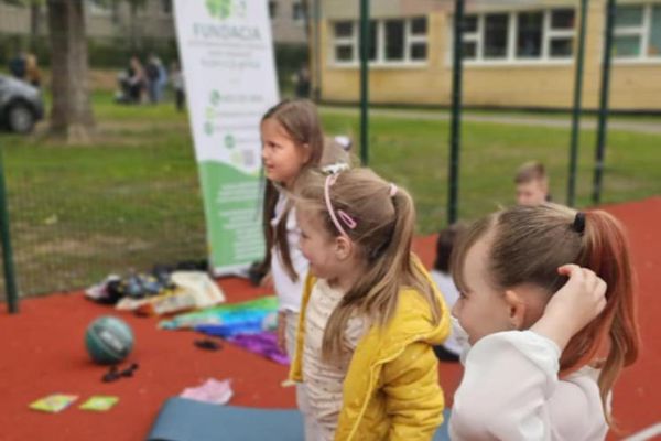 Festyn rodzinny z okazji Dnia Dziecka w SP 3