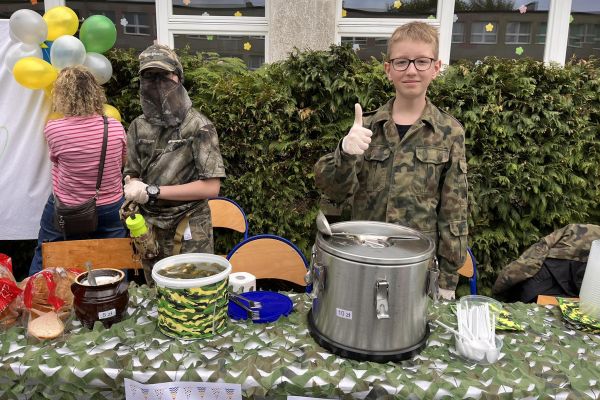 Festyn rodzinny z okazji Dnia Dziecka w SP 3