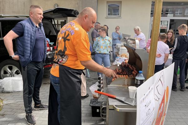 Festyn rodzinny z okazji Dnia Dziecka w SP 3