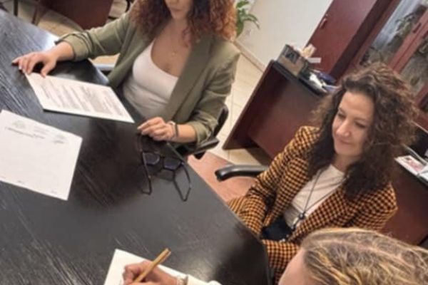 Liderzy Trójki podpisali umowę z Centrum Inicjatyw Obywatelskich