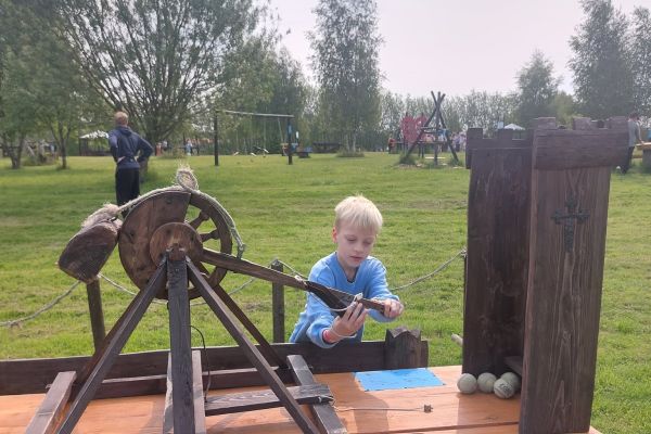 Wycieczka klas 3a i 3b do Parku Rozrywki i Edukacji Leonardia 