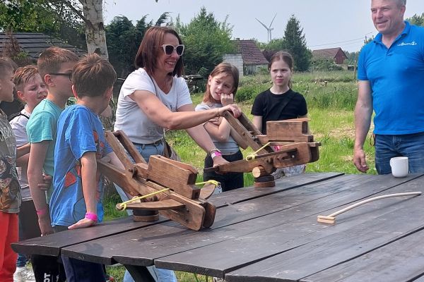 Wycieczka klas 3a i 3b do Parku Rozrywki i Edukacji Leonardia 