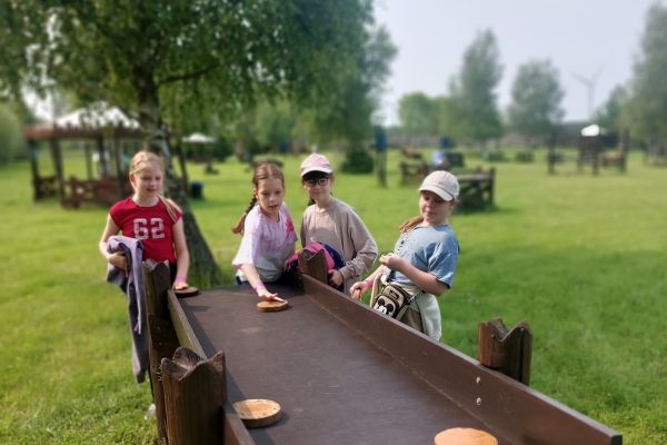 Wycieczka klas 3a i 3b do Parku Rozrywki i Edukacji Leonardia 