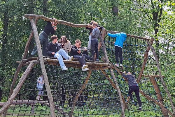 Wycieczka klas 5a i 5b do Osady w Sławutowie 