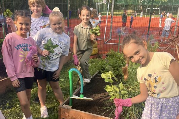 „Kolorowy ogródek – natura i sztuka w jednym” 
