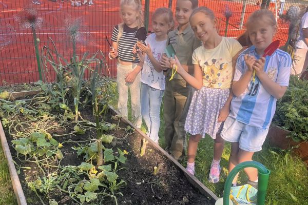 „Kolorowy ogródek – natura i sztuka w jednym” 