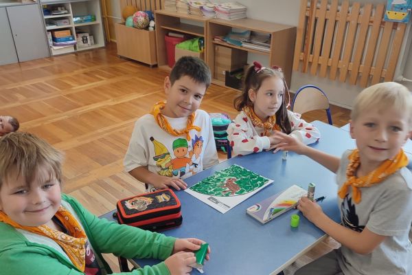 Edukacyjny tutoring rówieśniczy w klasie Id 