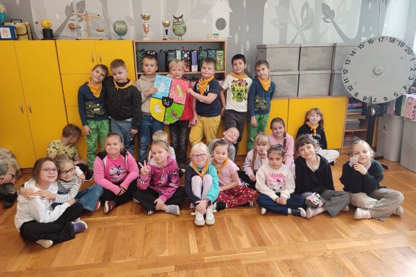 Edukacyjny tutoring rówieśniczy w klasie Id 