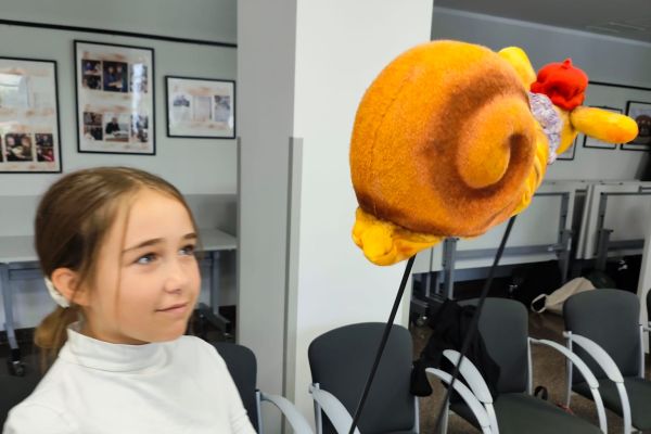 Udział klasy 6b w zajęciach teatralnych