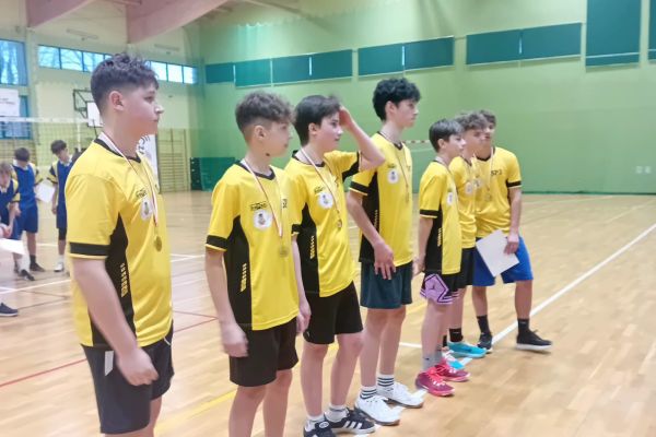 Nasi siatkarze ze złotymi medalami