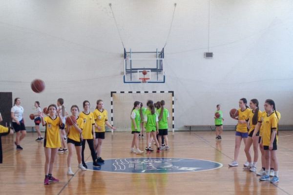 Sukces naszych koszykarek