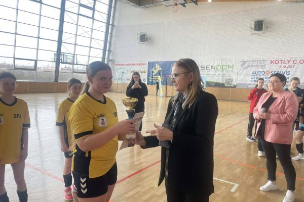 Finał Wojewódzki w Piłce Ręcznej Dziewcząt