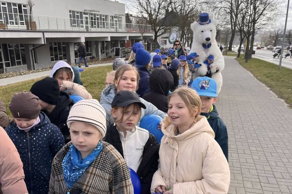 Przemarsz z okazji Światowego Dnia Świadomości Autyzmu