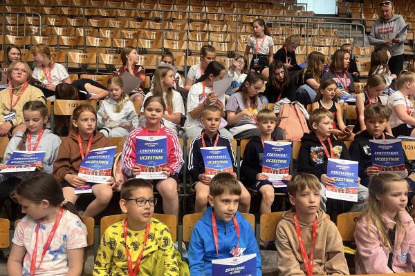 Warsztaty sportowo - edukacyjne w hali Gryfia